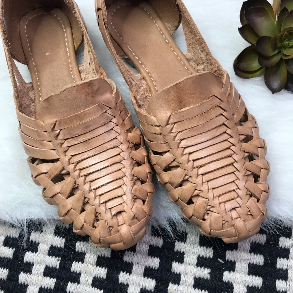Last Pairs!! 🙌🏼 Mexican  Huarache Sandals Tan - Picture 3 of 6